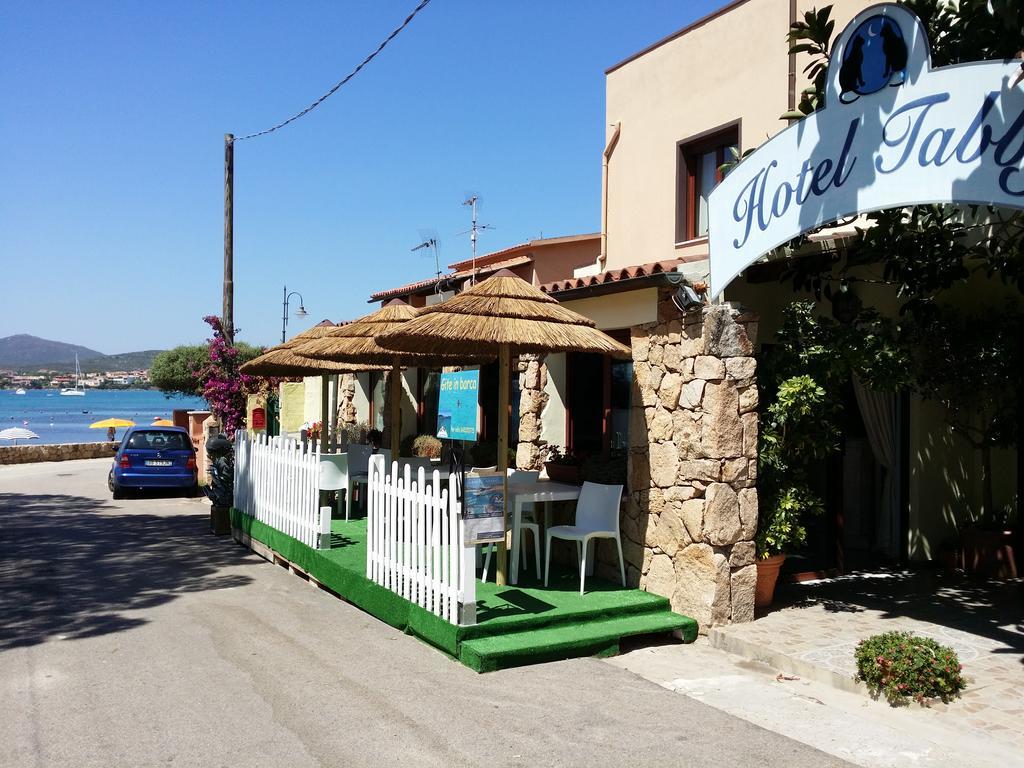 Hotel Tabby Golfo Aranci Extérieur photo